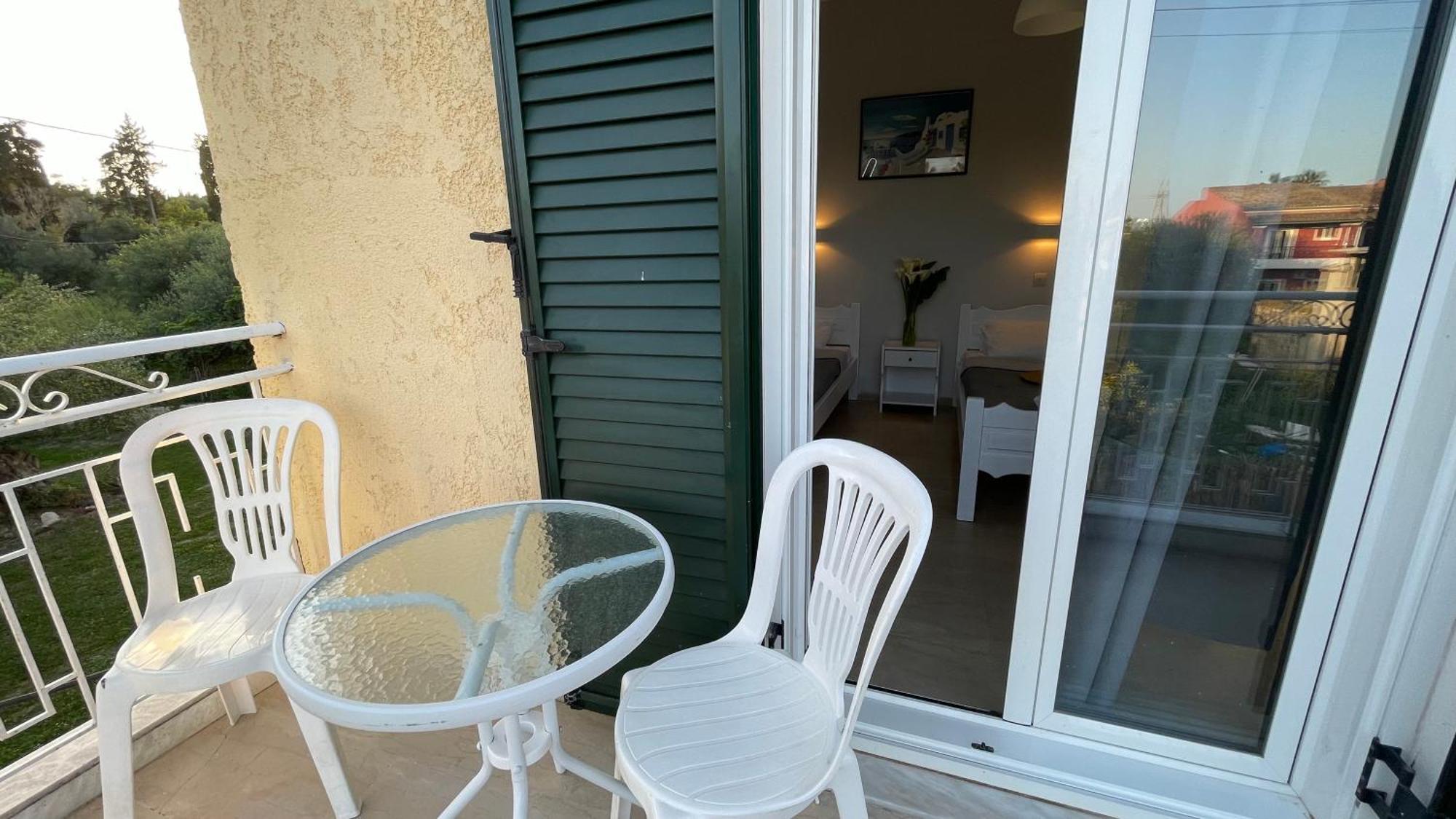 Kavos Aparthotel Extérieur photo